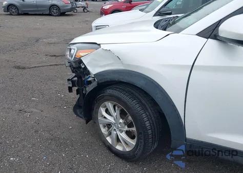 2019 Hyundai Tucson Se z USA, uszkodzony, nr VIN KM8J23A40KU974473